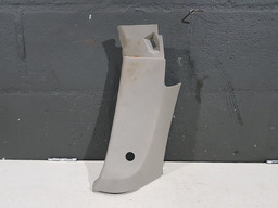 Acabamento Superior Coluna Traseira Esquerda Renault Megane