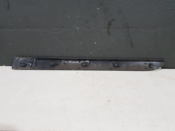 FRISO PORTA TRASEIRA DIREITA RENAULT MEGANE GRAND TOUR 2009