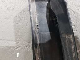 ACABAMENTO EXTERNO CENTRAL DIREITA RENAULT MEGANE GRAND TOUR