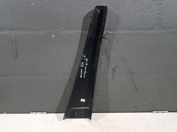 ACABAMENTO EXTERNO COLUNA CENTRAL DIREITA RENAULT MEGANE GT