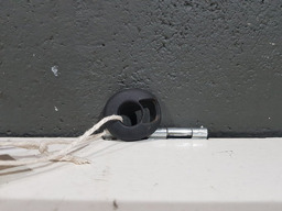 ACABAMENTO GUIA COM TRAVA ENCOSTO CABEÇA BANCO SCENIC 2000