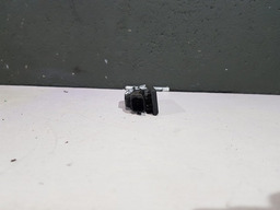 LUZ ESQUERDA PLACA CITROEN C4 PICASSO 2010