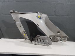 ACABAMENTO COLUNA TRASEIRA ESQUERDA CITROEN C4 PICASSO 2010