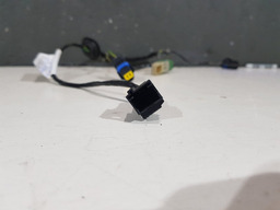 CHICOTE LUZ PLACA BOTÃO TAMPA MALA CITROEN C4 PICASSO 2010