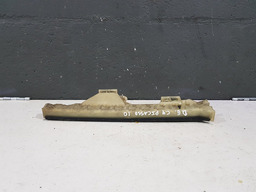 GUIA CANALETA PORTA DIANTEIRA ESQUERDA C4 PICASSO 2010