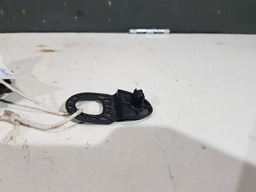 PRESILHA BANCO TRASEIRO CITROEN C3 2012