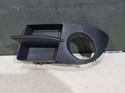 Moldura Farol Milha Esquerdo Renault Clio 2006 2012