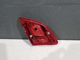 LANTERNA TAMPA MALA PEUGEOT 408 D.