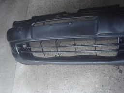 PARA CHOQUE DIANTEIRO CITROEN PICASSO 2002 PEQUENAS AVARIAS