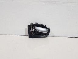 MAÇANETA INTERNA PORTA DIANTEIRA DIREITA PEUGEOT 207 2011