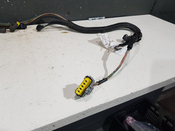 CHICOTE POSITIVO BATERIA CITROEN C4 PICASSO 2010