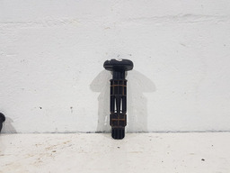 Guia Trava Encosto Cabeça Banco Dianteiro Direito 307