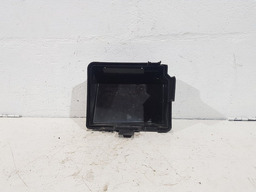 TAMPA CAIXA FUSIVEIS MOTOR PEUGEOT 206 2001 COM AVARIA