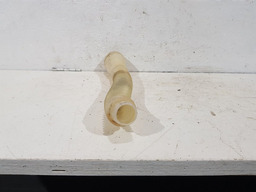 GARGALO RESERVATORIO AGUA PEUGEOT 307