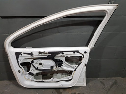 PORTA DIANTEIRA DIREITA PEUGEOT 307 2010
