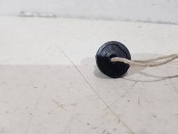 PORCA TRAVA LANTERNA TRASEIRA C4 PALLAS