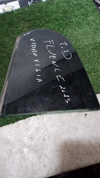 VIDRO VIGIA RENAULT FLUENCE 2015 TRASEIRA DIREITA