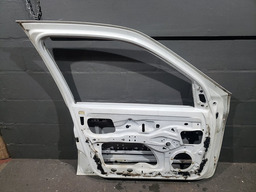 PORTA DIANTEIRA ESQUERDA RENAULT CLIO 2001
