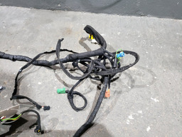 CHICOTE PAINEL RADIO CITROEN C4 PICASSO 2010 FALTANDO PLUGUE