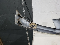 GRADE SUPERIOR PARA CHOQUE DIANTEIRO RENAULT KANGOO 2010