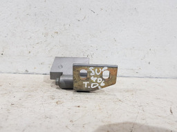 DOBRADIÇA SUPERIOR PORTA TRASEIRA DIREITA PEUGEOT 406 2001