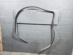 BORRACHA PORTA DIANTEIRA ESQUERDA PEUGEOT 406 SW 2001