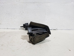 PUXADOR PORTA DIANTEIRA ESQUERDA CITROEN XSARA 1999