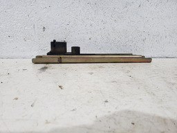 SUPORTE GUIA SINTO TRASEIRO DIREITO XSARA VTS 1999