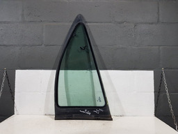 VIDRO VIGIA TRASEIRO DIREITO CITROEN XSARA VTS 1999