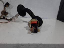 CHICOTE PORTA DIANTEIRA DIREITA PEUGEOT 206 2008