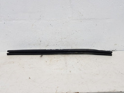 BORRACHA CANALETA VIDRO PORTA TRASEIRA DIREITA INFERIOR 406