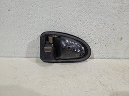 MAÇANETA INTERNA DIREITA RENAULT SCENIC 1999