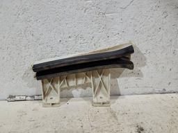 Guia Canaleta Vidro Porta Dianteira Direita Citroen C3 2009