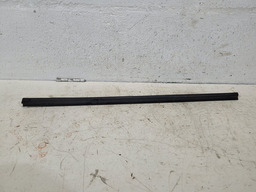 BORRACHA PINGADEIRA TRASEIRA DIREITA CITROEN C3 2009