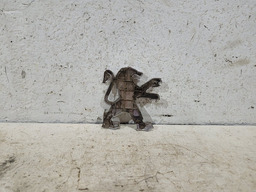 EMBLEMA TAMPA PORTA MALAS PEUGEOT 206 2008