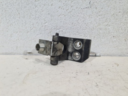 DOBRADIÇA INFERIOR PORTA DIANTEIRA ESQUERDA PEUGEOT 206