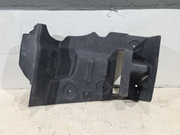 ACABAMENTO TRASEIRO DIREITO PORTA MALAS RENAULT CLIO SEDAN