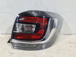 LANTERNA TRASEIRA ESQUERDA RENAULT SANDERO 2015 2019 STEPWAY