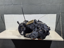 CAIXA AR INTERNO PEUGEOT 206 2000 SEM AR