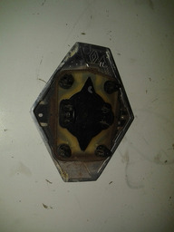 EMBLEMA RENAULT TAMPA TRASEIRA MEGANE SEDAN 06 A 12