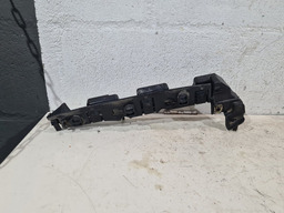 SUPORTE PARA LAMA DIANTEIRO ESQUERDO PEUGEOT 407 SW 2006