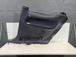 ACABAMENTO TRASEIRO DIREITO PEUGEOT 206 2 PORTAS