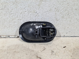 MAÇANETA INTERNA DIANTEIRA ESQUERDA RENAULT MEGANE 2007