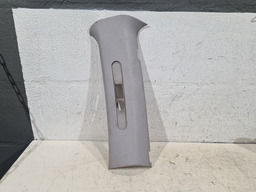 ACABAMENTO SUPERIOR COLUNA DIANTEIRA DIREITA PEUGEOT 206