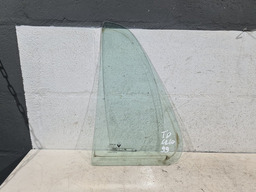 VIDRO VIGIA TRASEIRO DIREITO RENAULT CLIO 1999