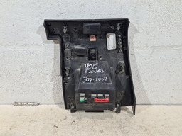 TAMPA CAIXA FUSIVEIS INTERNA PEUGEOT 307 2007