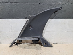 ACABAMENTO COLUNA TRASEIRA DIREITA RENAULT CLIO 1999