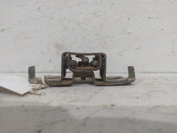 BATENTE FECHADURA TAMPA PORTA MALAS RENAULT CLIO 1999