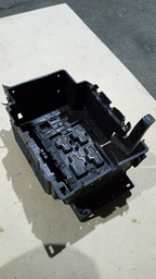 SUPORTE CAIXA DA BATERIA CITROEN C3 2012 1.4