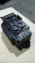 SUPORTE CAIXA DA BATERIA CITROEN C3 2012 1.4